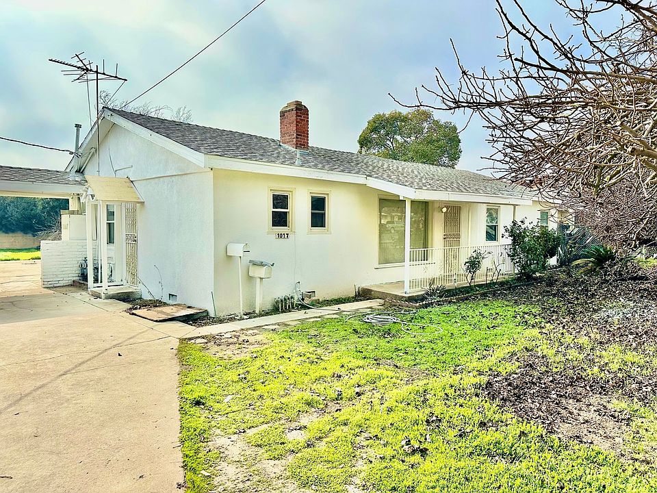 1st image of 1017 W Dakota Ave #A