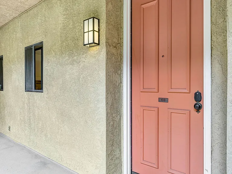 8707 Falmouth Ave #109 — Photo 16