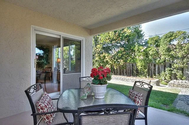 22391 Carnoustie Ct — Photo 8