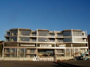 22515 6th Ave #201, Seattle, WA 98198