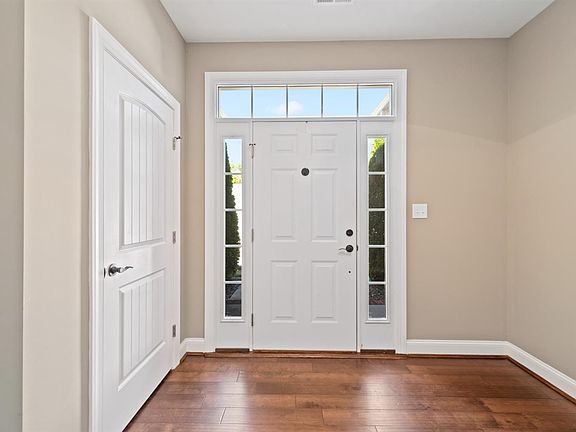 5th image of 1258 Fleming Way