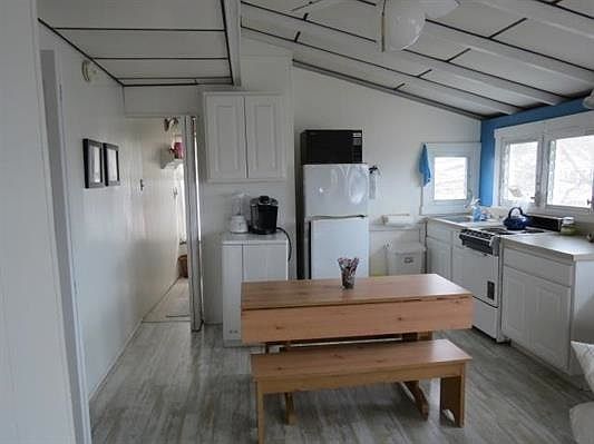 5th image of 329 W Andrews Ave #4
