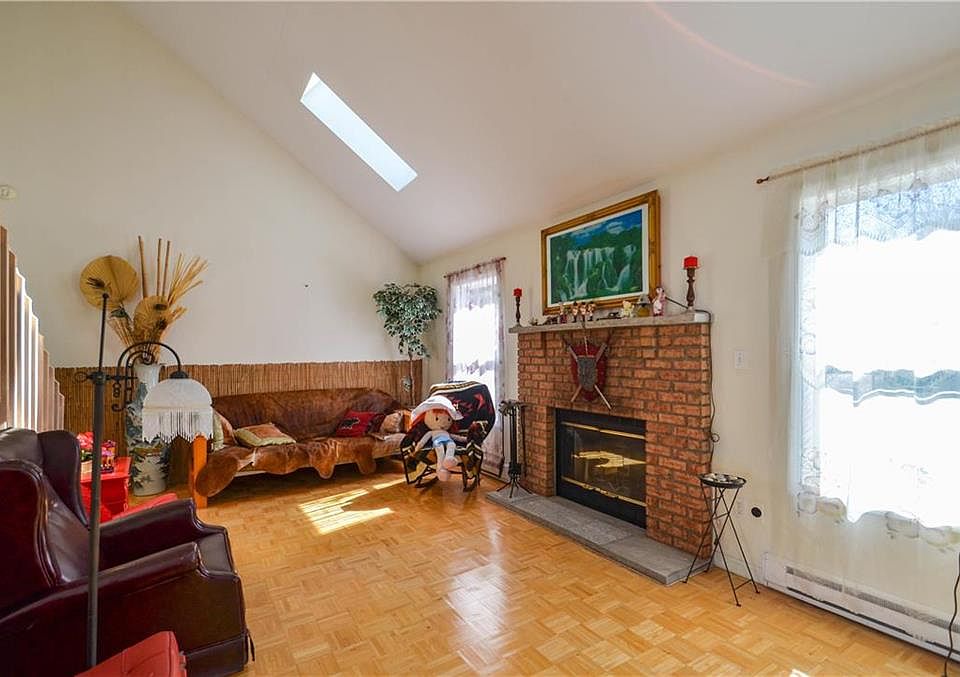 322 Wild Acres Dr, Dingmans Ferry, PA 18328 Zillow