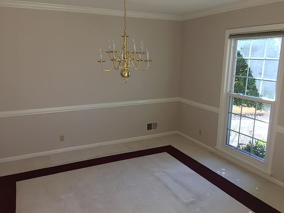 4th image of 10511 Lawrencekirk Ct