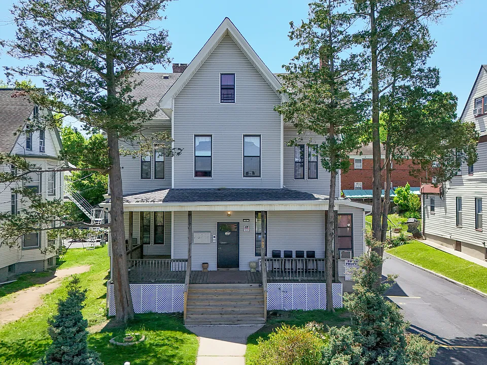 103 Paulison Ave #1