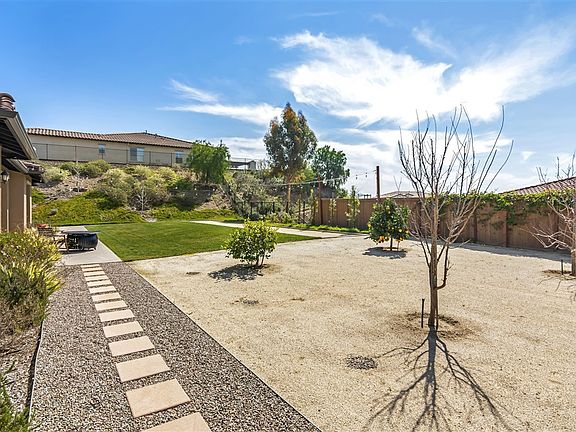 2nd image of 416 Agua Vista Dr