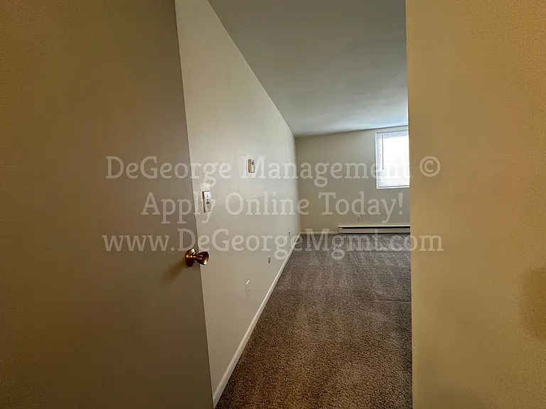 Parkview Apartments — Photo 14