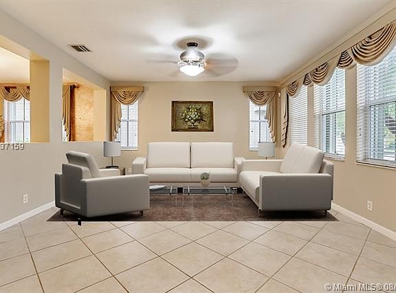 5th image of 1855 Hidden Trail Ln