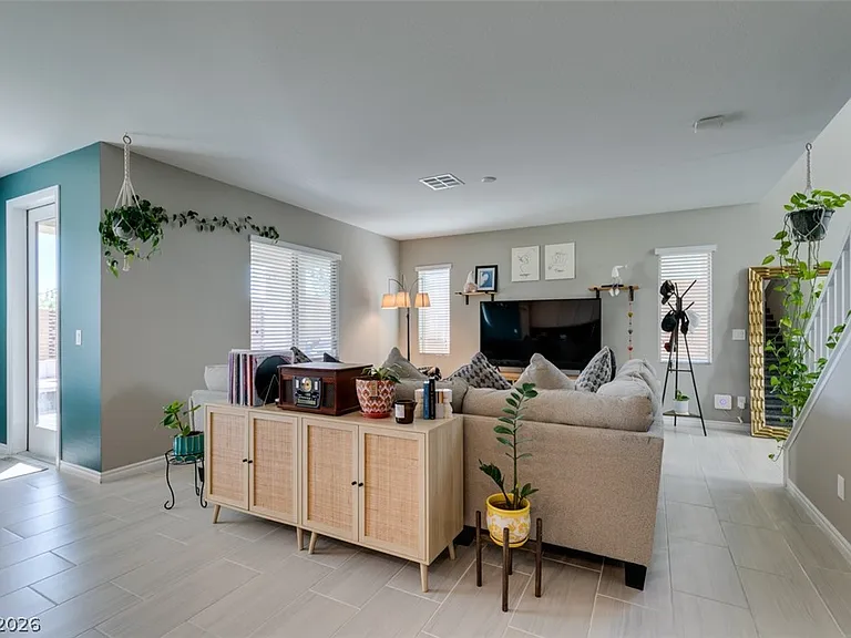 8160 Skye Desert Dr — Photo 8
