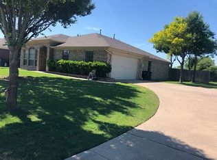 2645 Ensenada Ln, Fort Worth, TX 76108