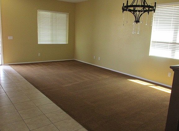 4th image of 1533 Marigold Dr