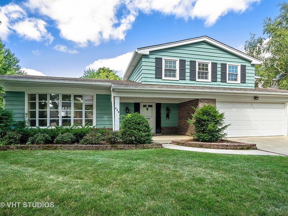 1st image of 928 N Hedgewood Dr