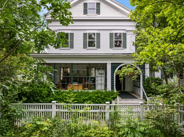 909 Middle Street, Bath, ME 04530
