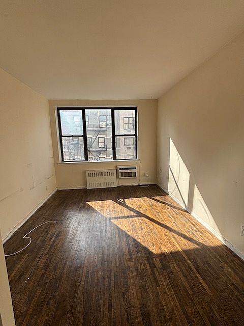 1st image of 407 E 88th St APT 5b