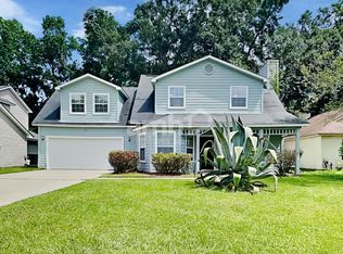 26 Saint Ives Dr, Savannah, GA 31419