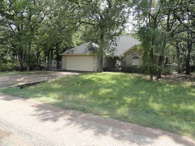 1st image of 122 Thousand Oaks Dr