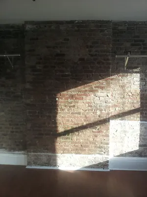 Rented by Aysaac Allen LLC | media 40