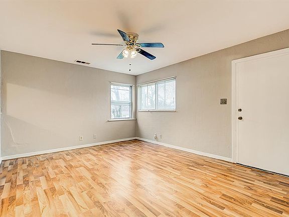 4th image of 7437 Culver Ave