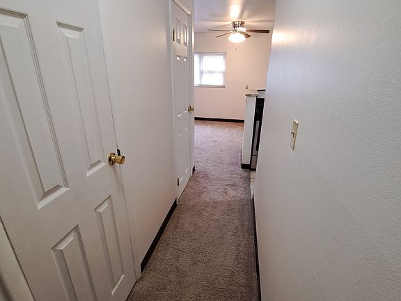 4th image of 1836 N Star Ave #G