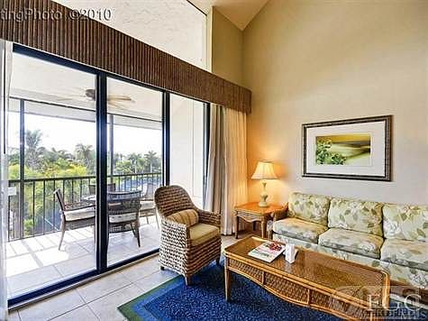 2nd image of 3139 Tennis Villas #3139