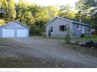 35 Greenleaf Ln, Monmouth, ME 04259