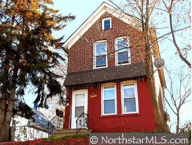 1st image of 490 Lawson Ave W
