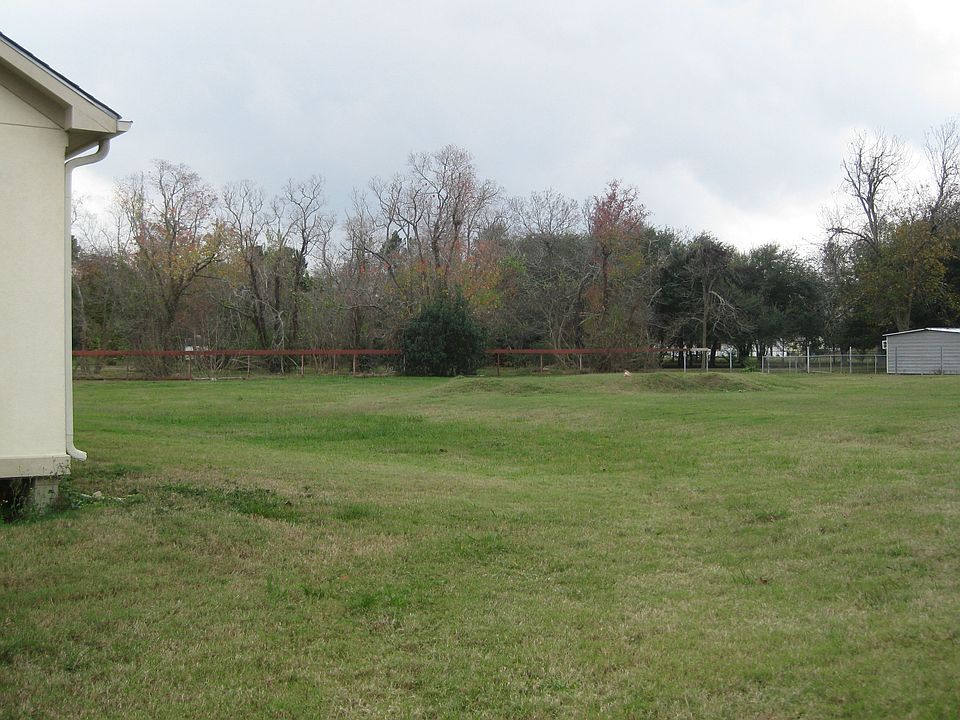 2nd image of 815 Mabry Rd