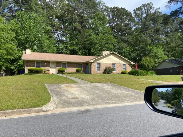 330 Chase Dr #2, Fayetteville, GA 30214