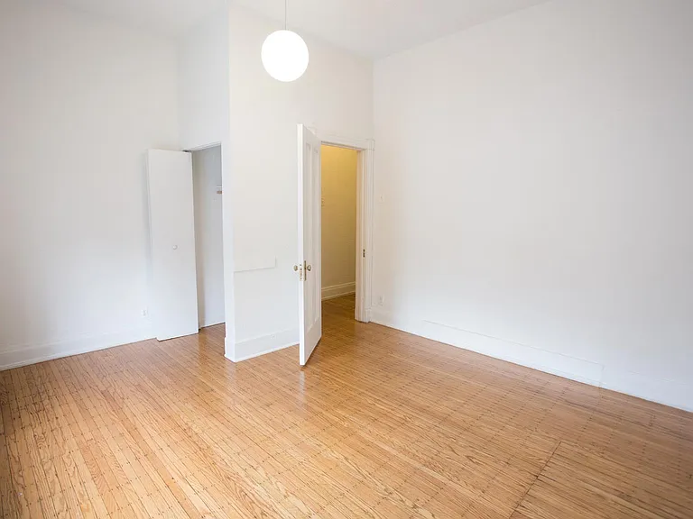 Dining/Living room