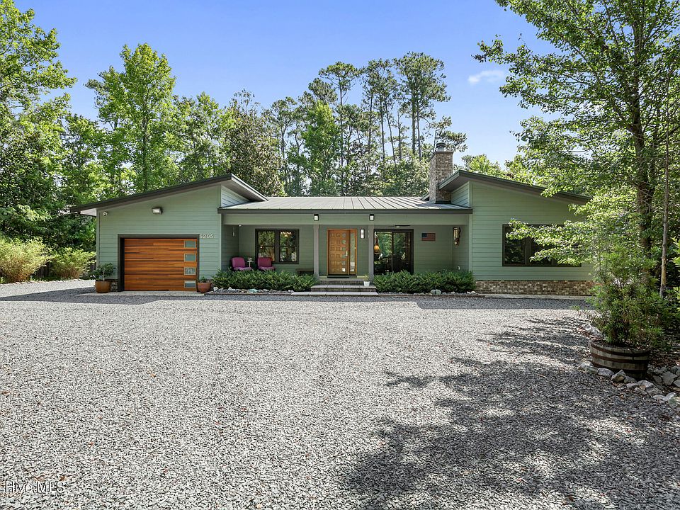 1st image of 6205 Head Road