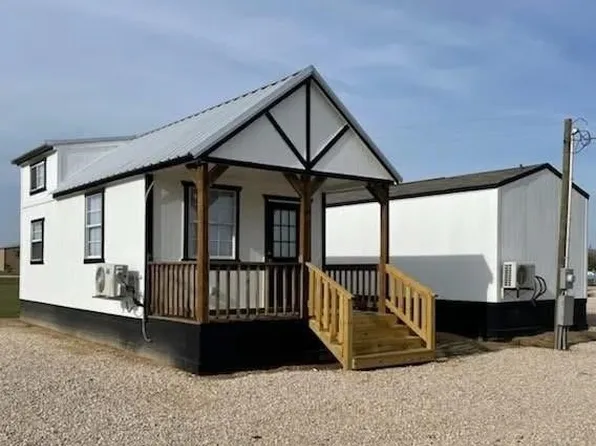 281 County Road 251, Matagorda, TX 77457