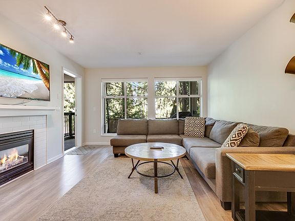 3rd image of 4355 Northlands Blvd #20