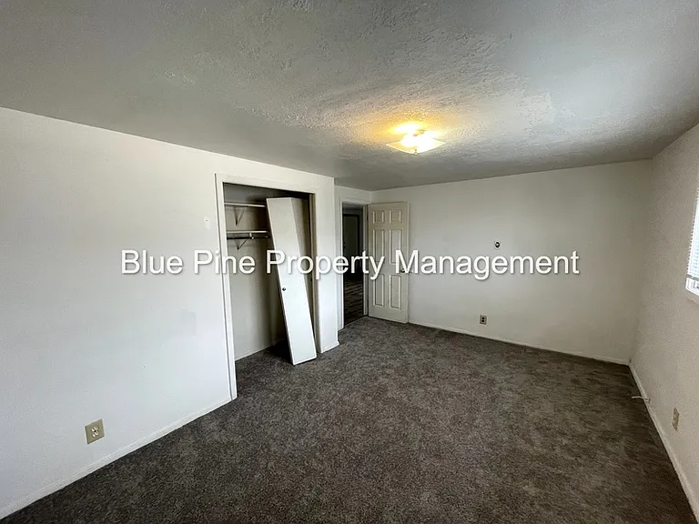 450 H St #2 — Photo 11