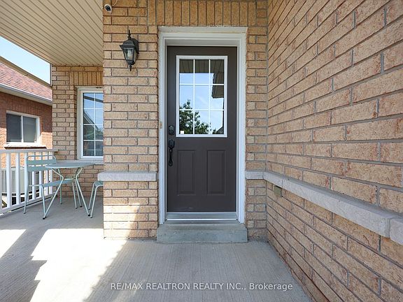 5th image of 11 Tudor Cres