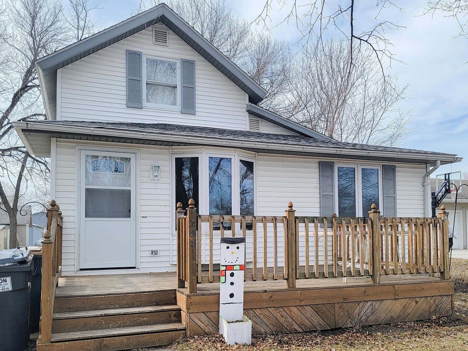 203 N Monroe St, Minneota, MN 56264 Zillow