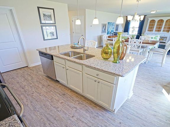 5th image of 74 Parkside Dr. Lot 25 Galen B