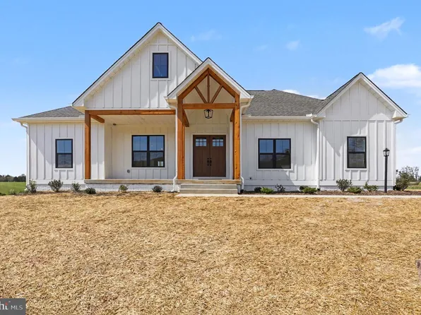 9328 Piney Mountain Rd, Warrenton, VA 20186