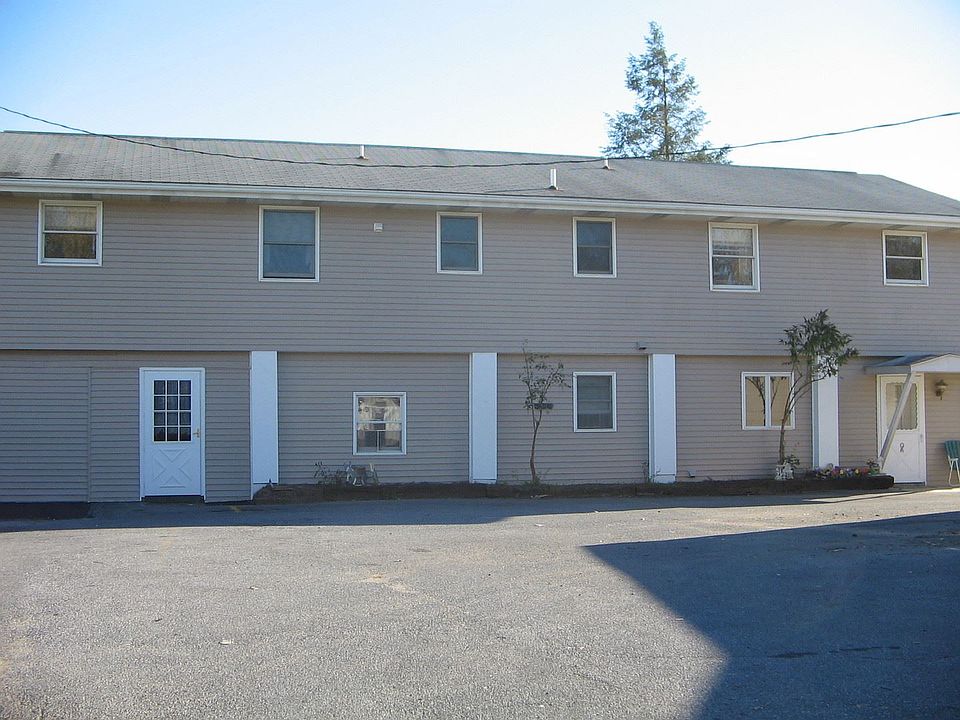 2nd image of 141 N Cherry Aly APT 101