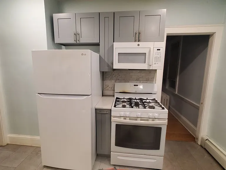 35-37 Merrill St #2 — Photo 9