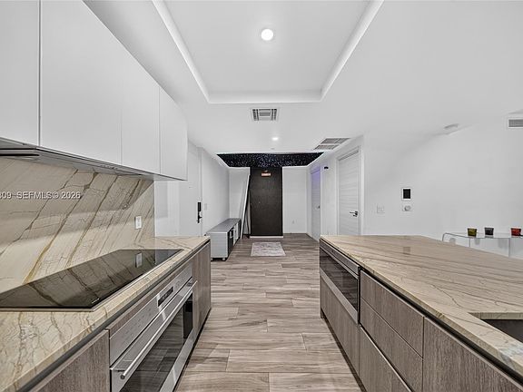 4th image of 801 S Miami Ave Unit 3010
