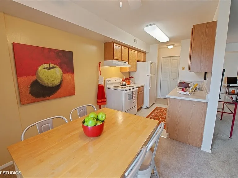 Separate Dining Area Off Kitchen