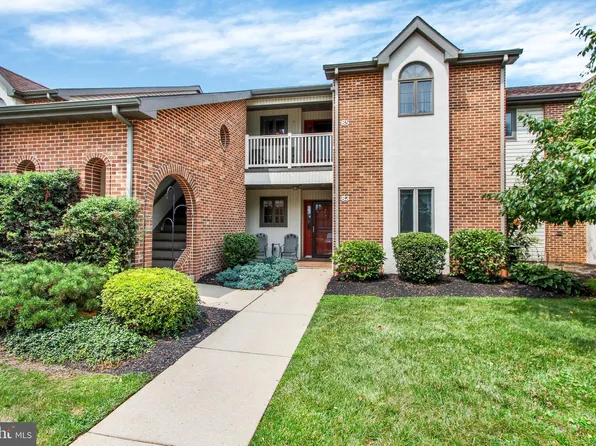 85 Black Oak Dr, Lancaster, PA 17602