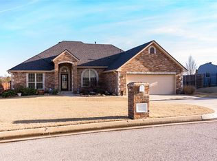 1609 Happy Vall, Shawnee, OK 74804
