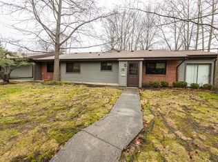 2 Hyannis Ct, Red Bank, NJ 07701