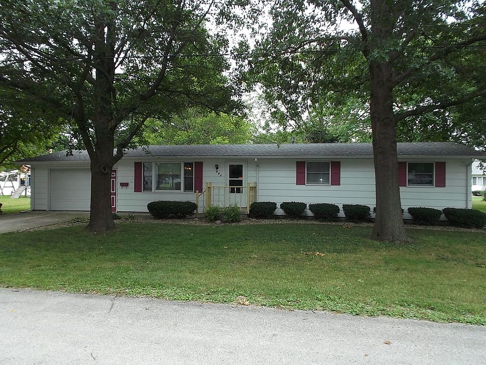 1st image of 601 N Stanley Dr