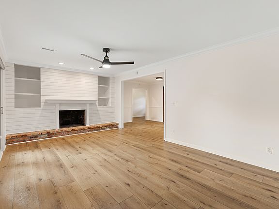 5th image of 631 Spring Branch Rd
