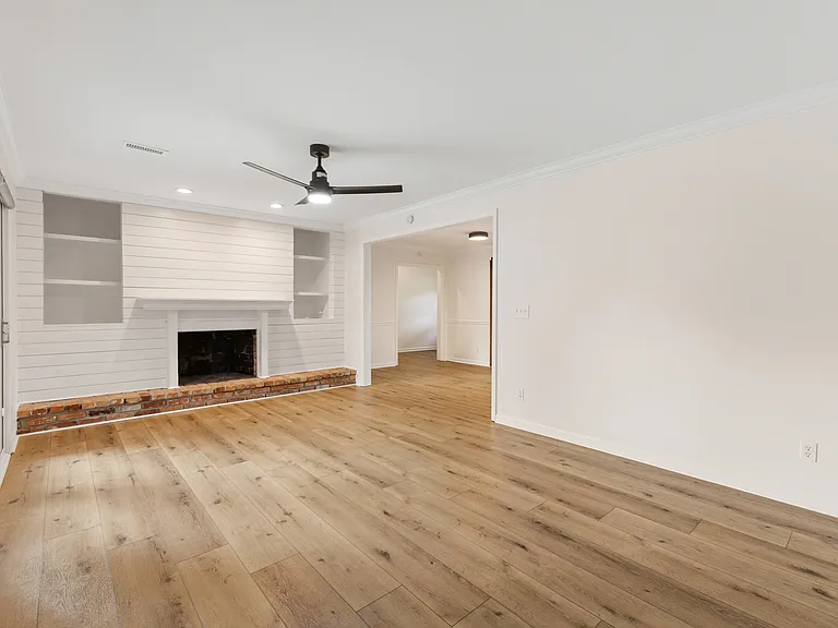 631 Spring Branch Rd — Photo 5