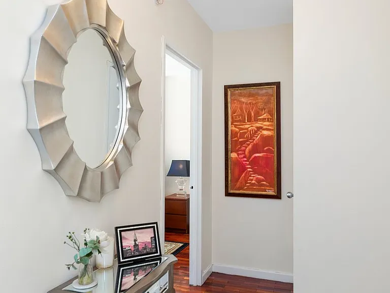 52 E End Ave #11C — Photo 5