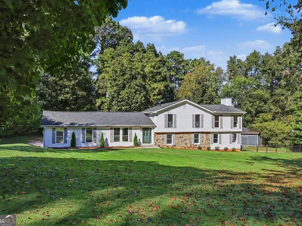 3852 Chattawood Dr, Duluth, GA 30096