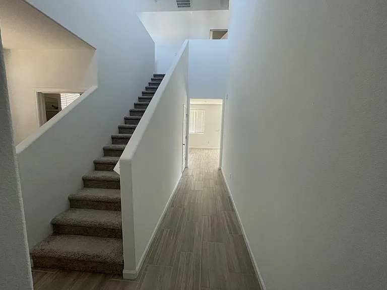 8675 Oldfield Way — Photo 9